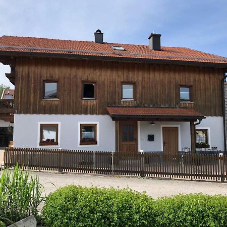 Monteurzimmer Am Teisenberg Neukirchen am Teisenberg Екстериор снимка